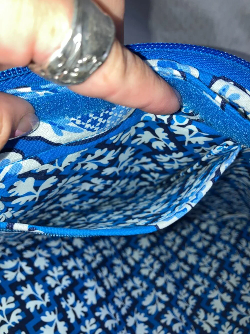 NWT Vera Bradley Laptop Case Sleeve Unisex Blue Lagoon Floral Quilted Zip Around